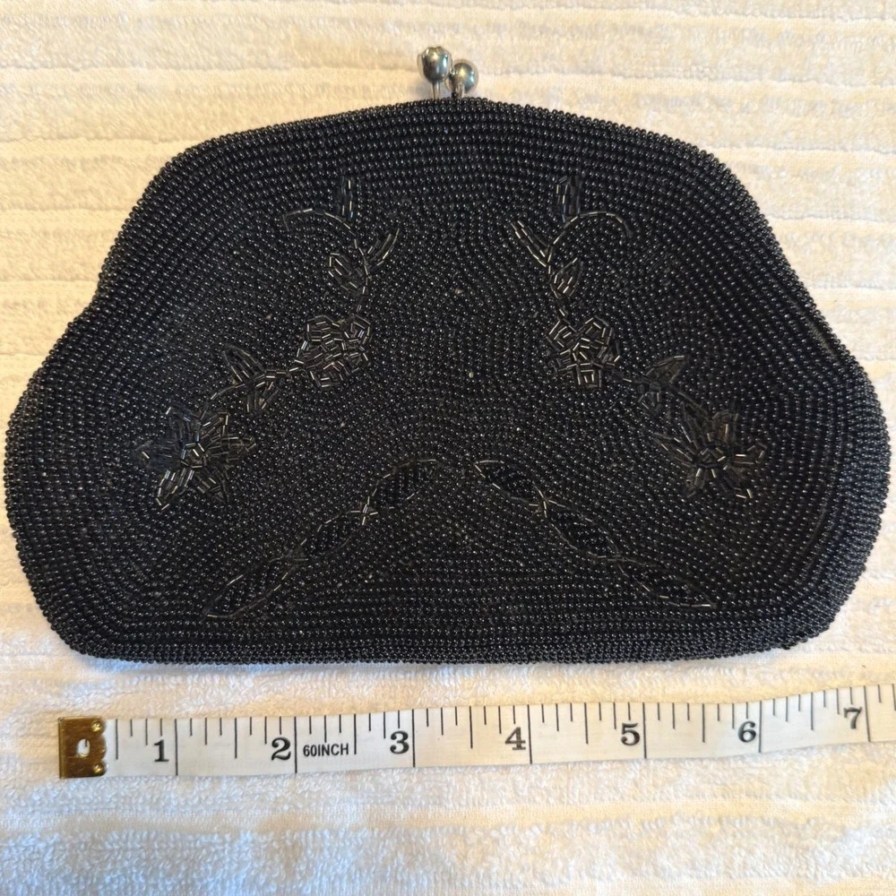 Vintage‎ Made in Japan Black Beaded Evening Purse Rhinestone Clasp Chain Handle